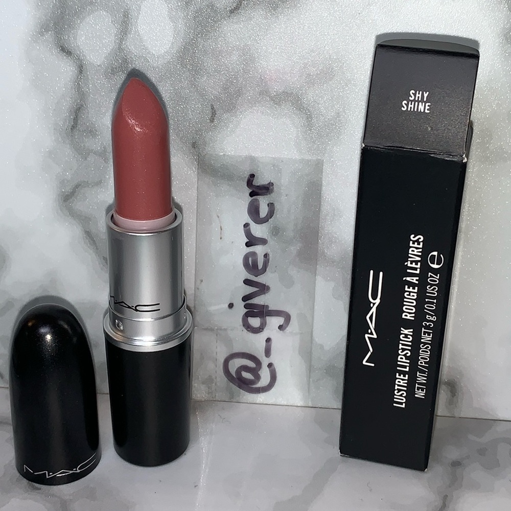 SHY SHINE Lustre Lipstick MAC
